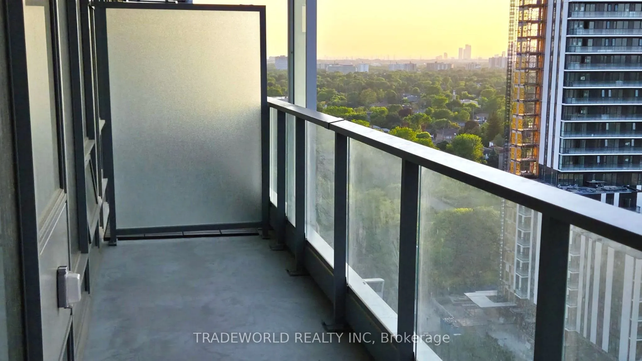 8 Olympic Garden Drive, #S1811