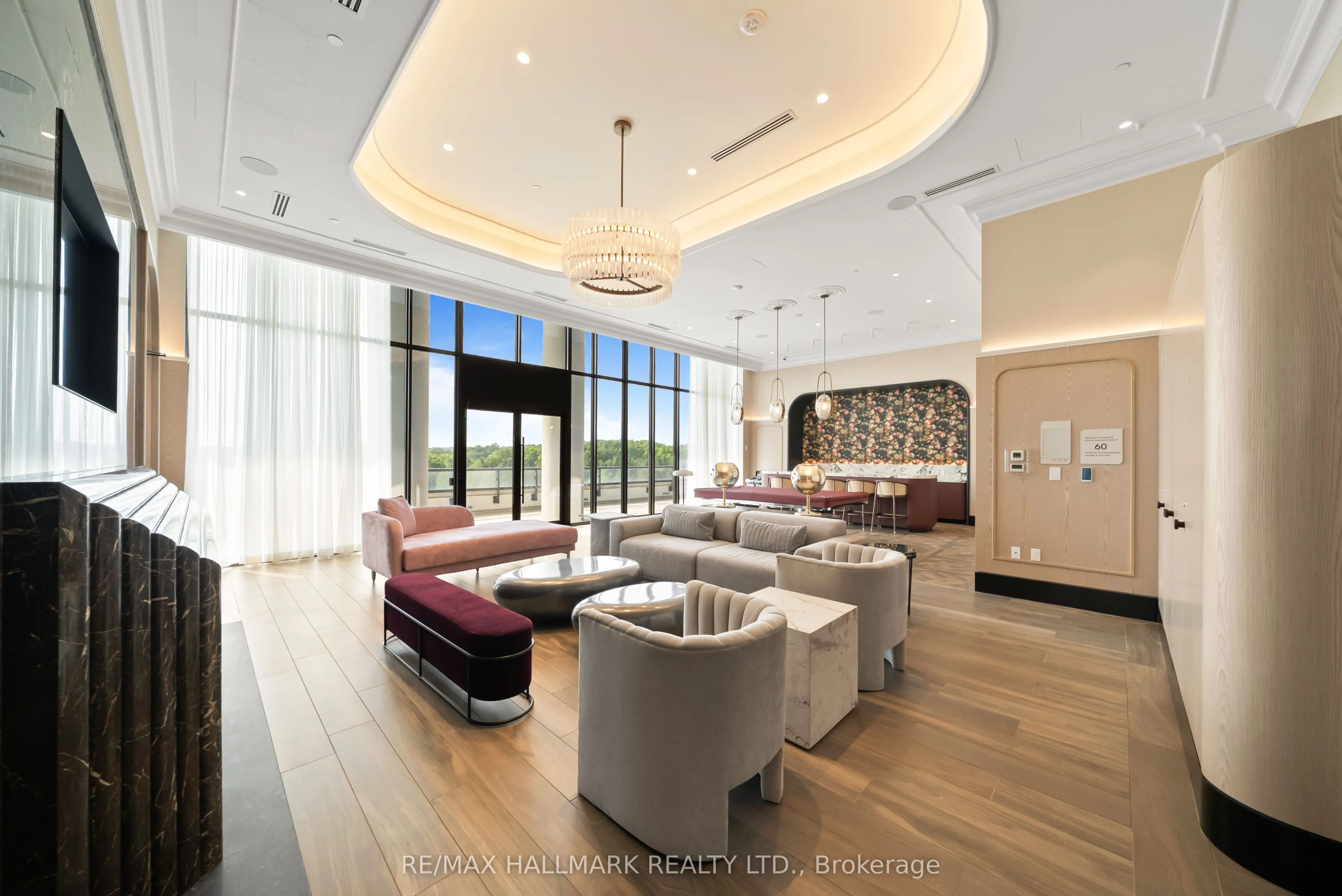 10 Inn On The Park Drive, #1710