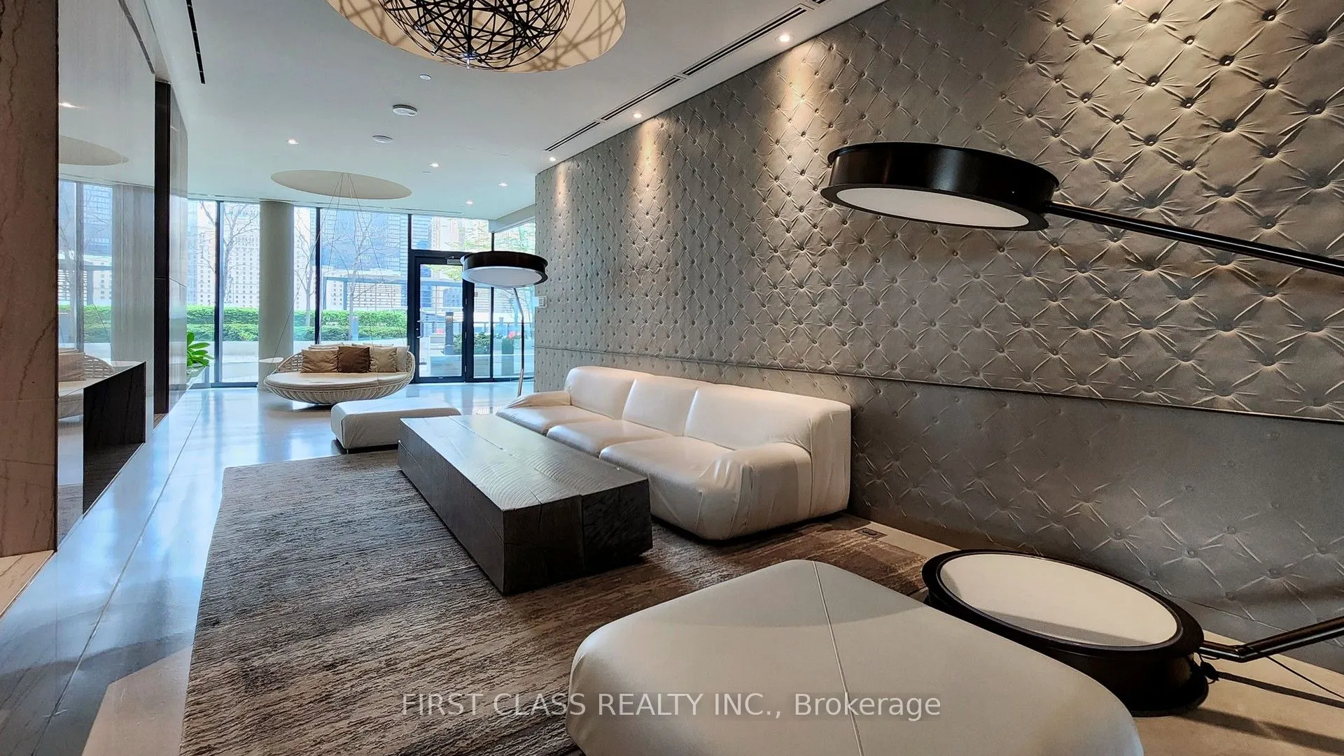 100 Harbour Street, #1210