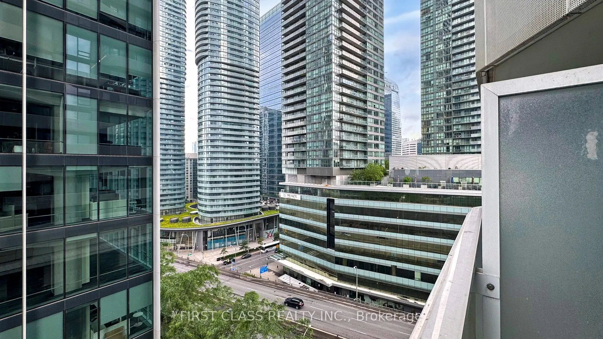 100 Harbour Street, #1210