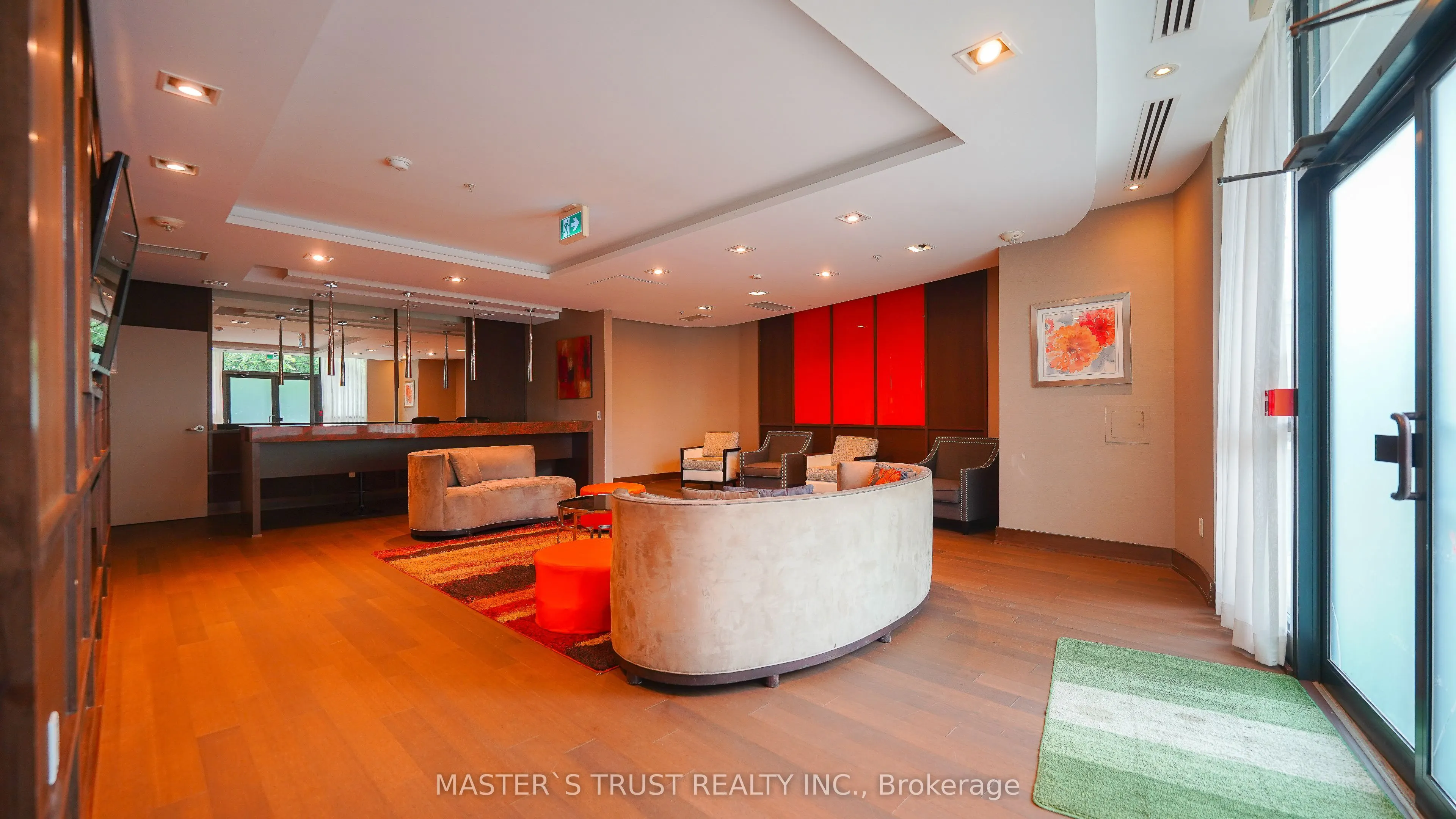 5740 Yonge Street, #501