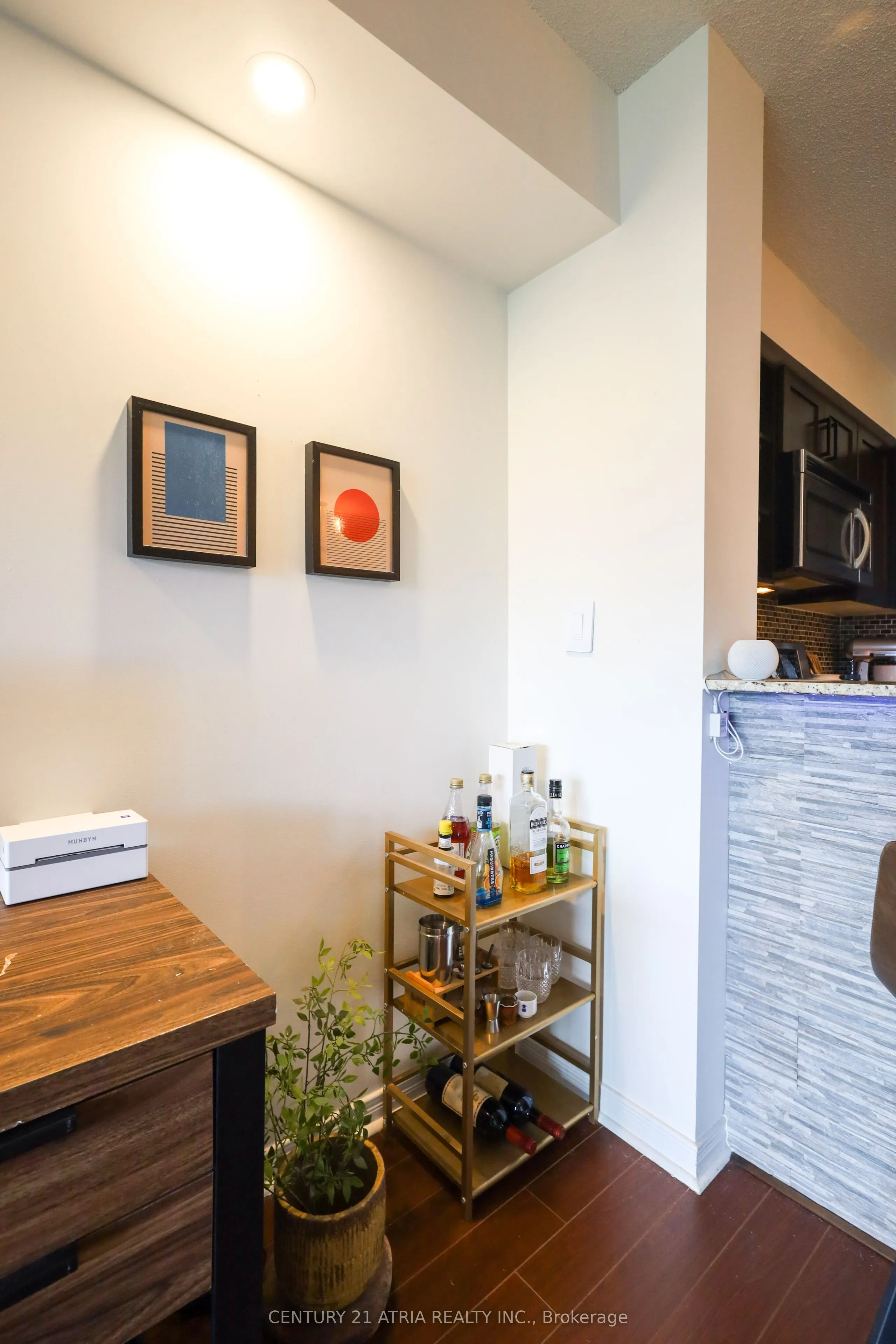 120 Dallimore Circle, #513