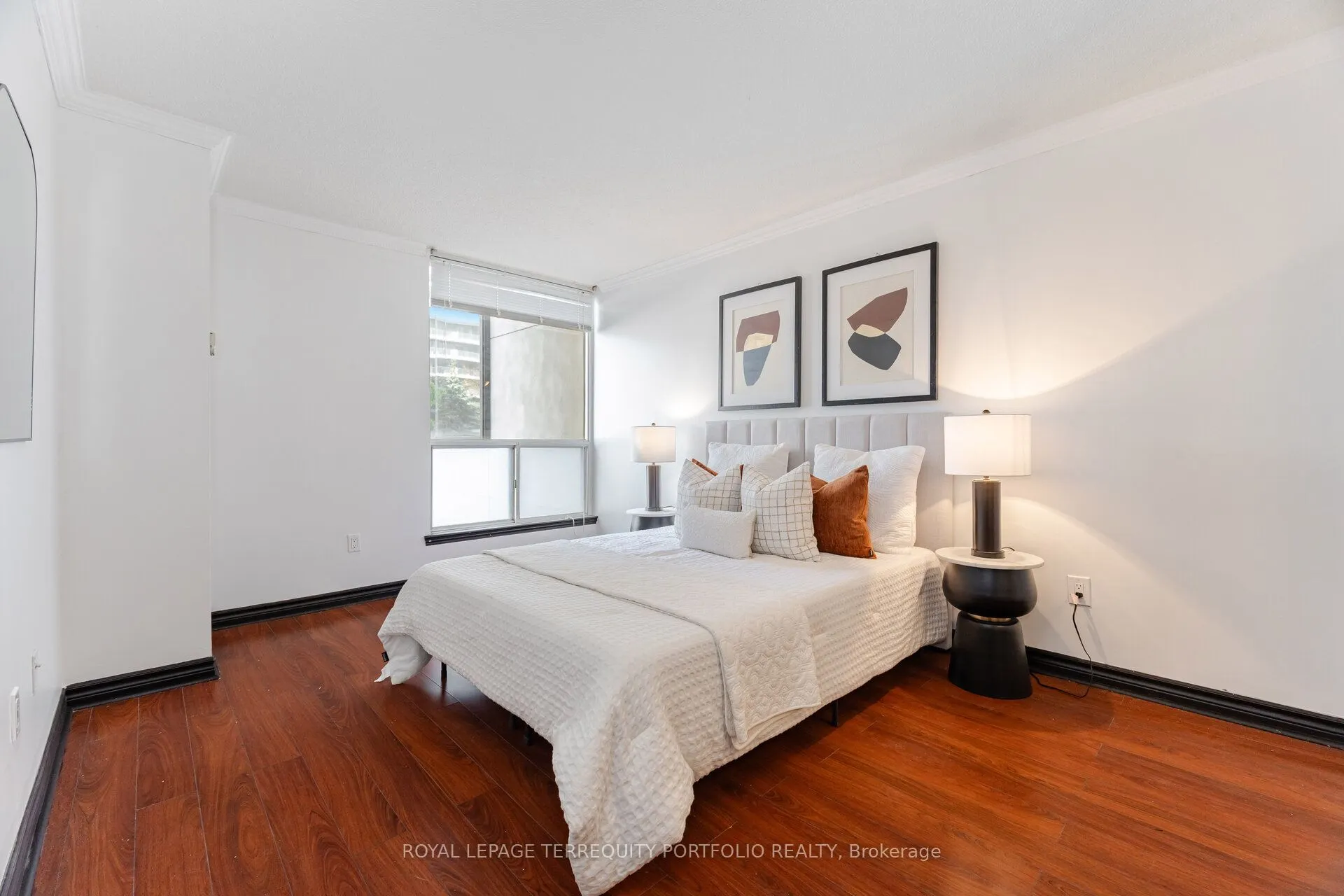 30 Holly Street, #206