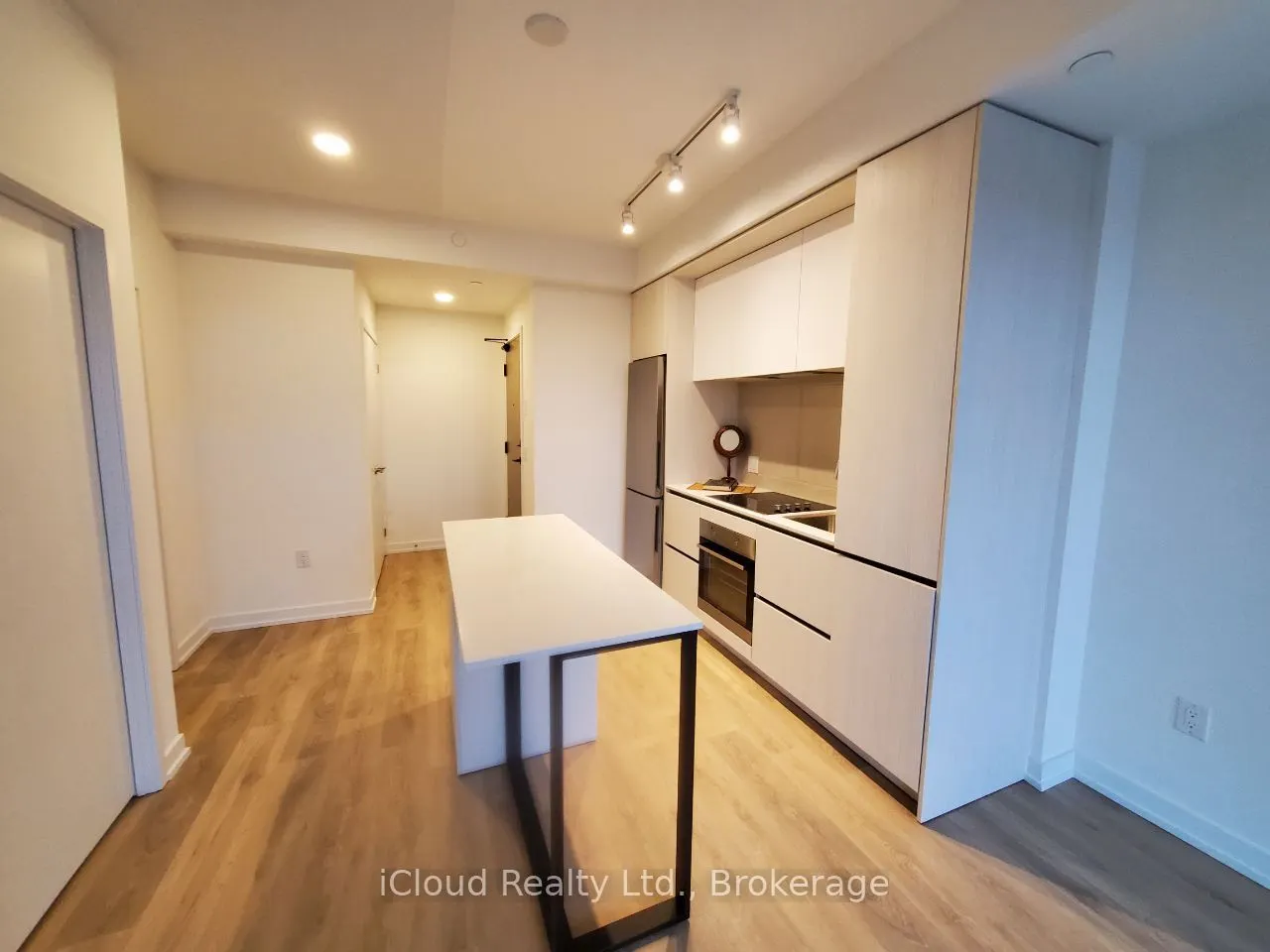 225 Sumach Street, #610