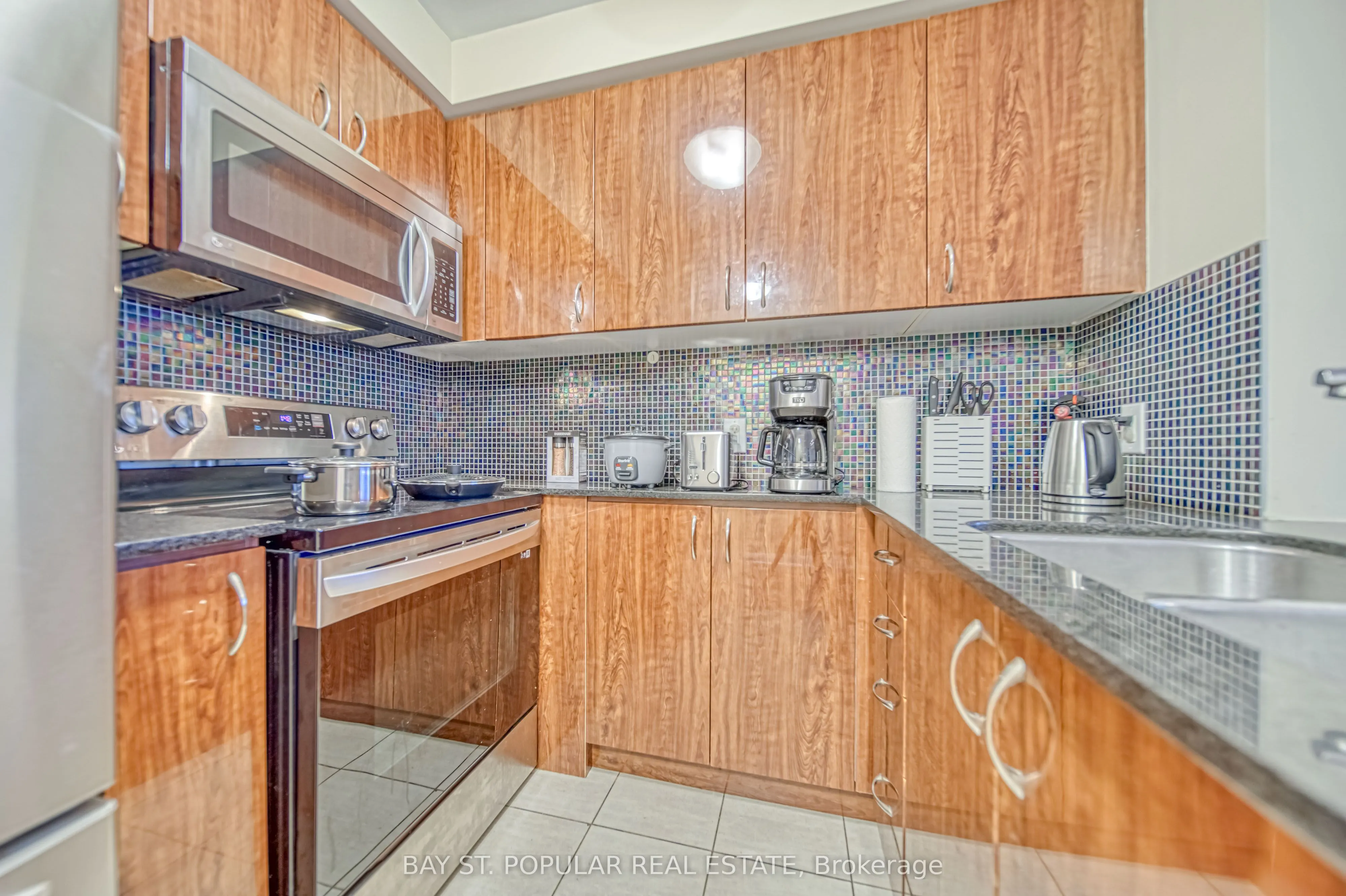 5793 Yonge Street #605