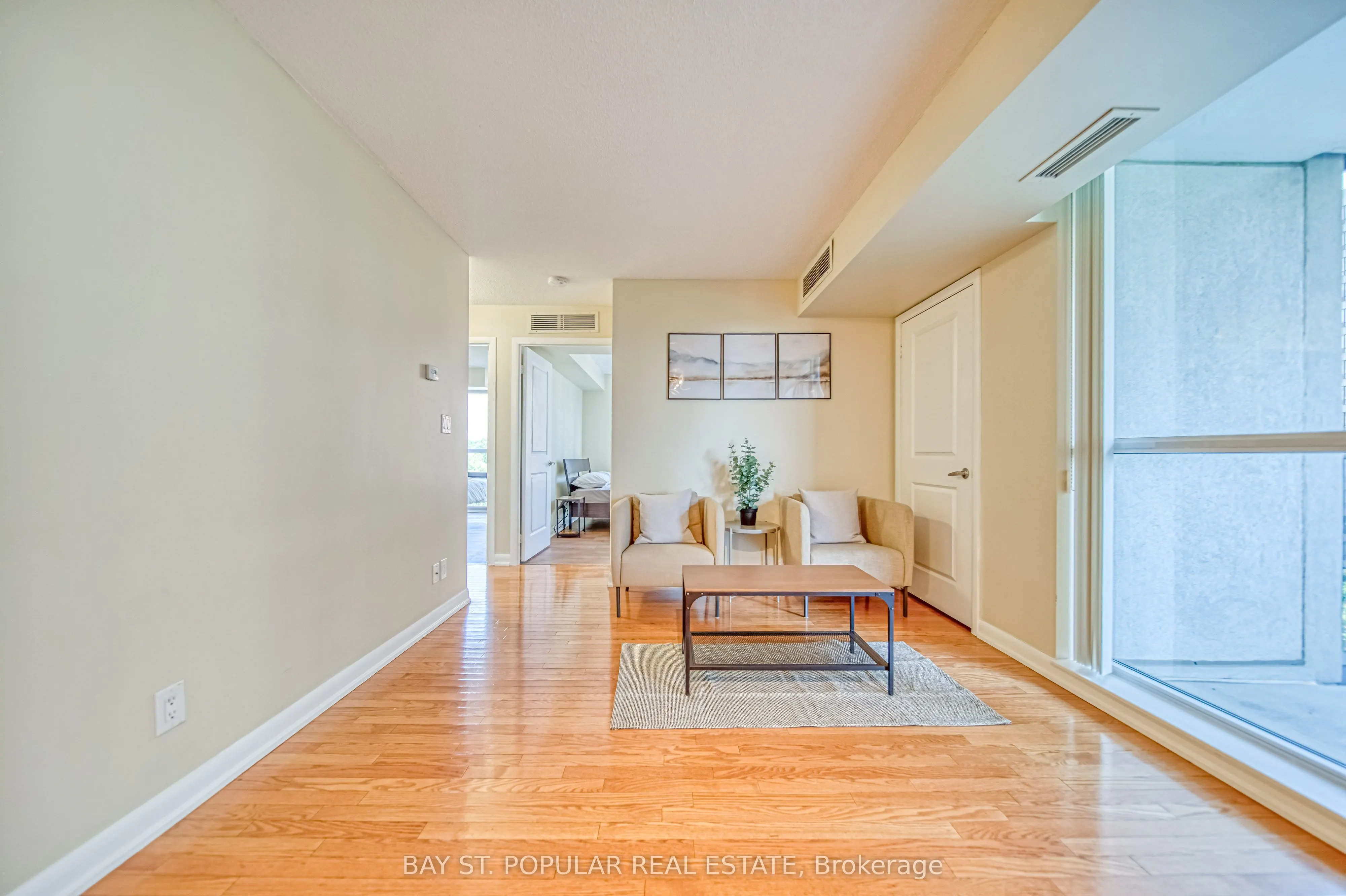 5793 Yonge Street #605