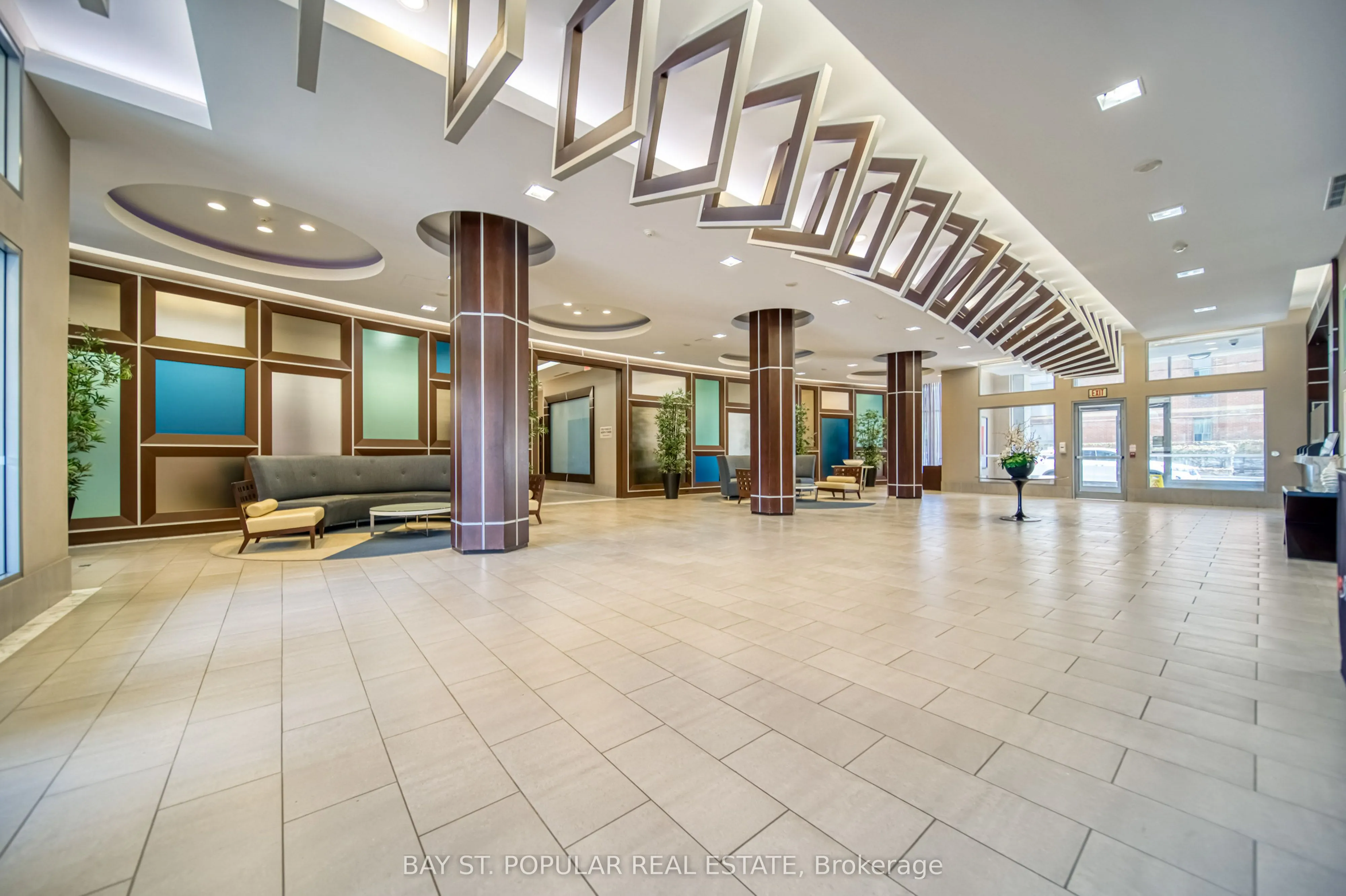 5793 Yonge Street #605