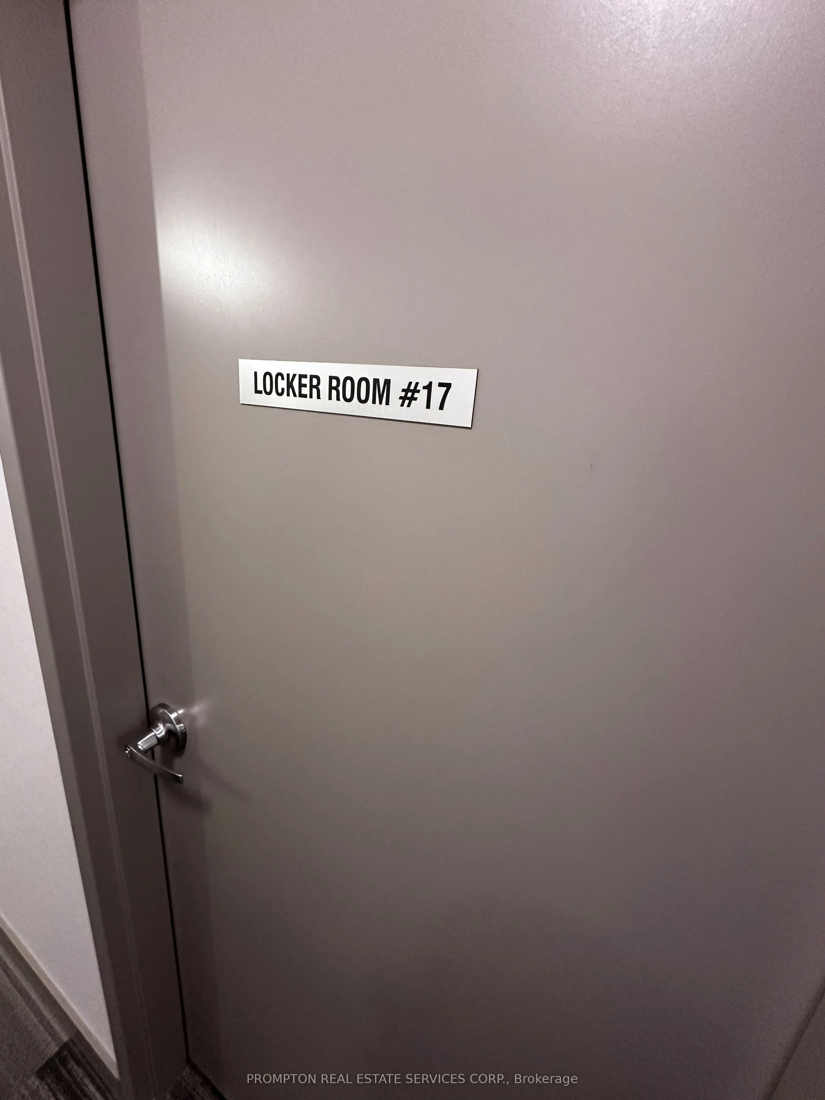 188 Fairview Mall Drive, #2808