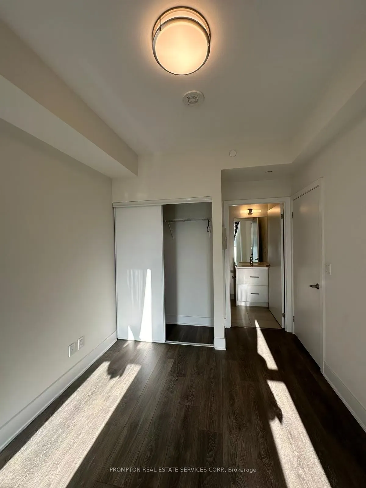 188 Fairview Mall Drive, #2808