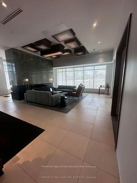 188 Fairview Mall Drive, #2808