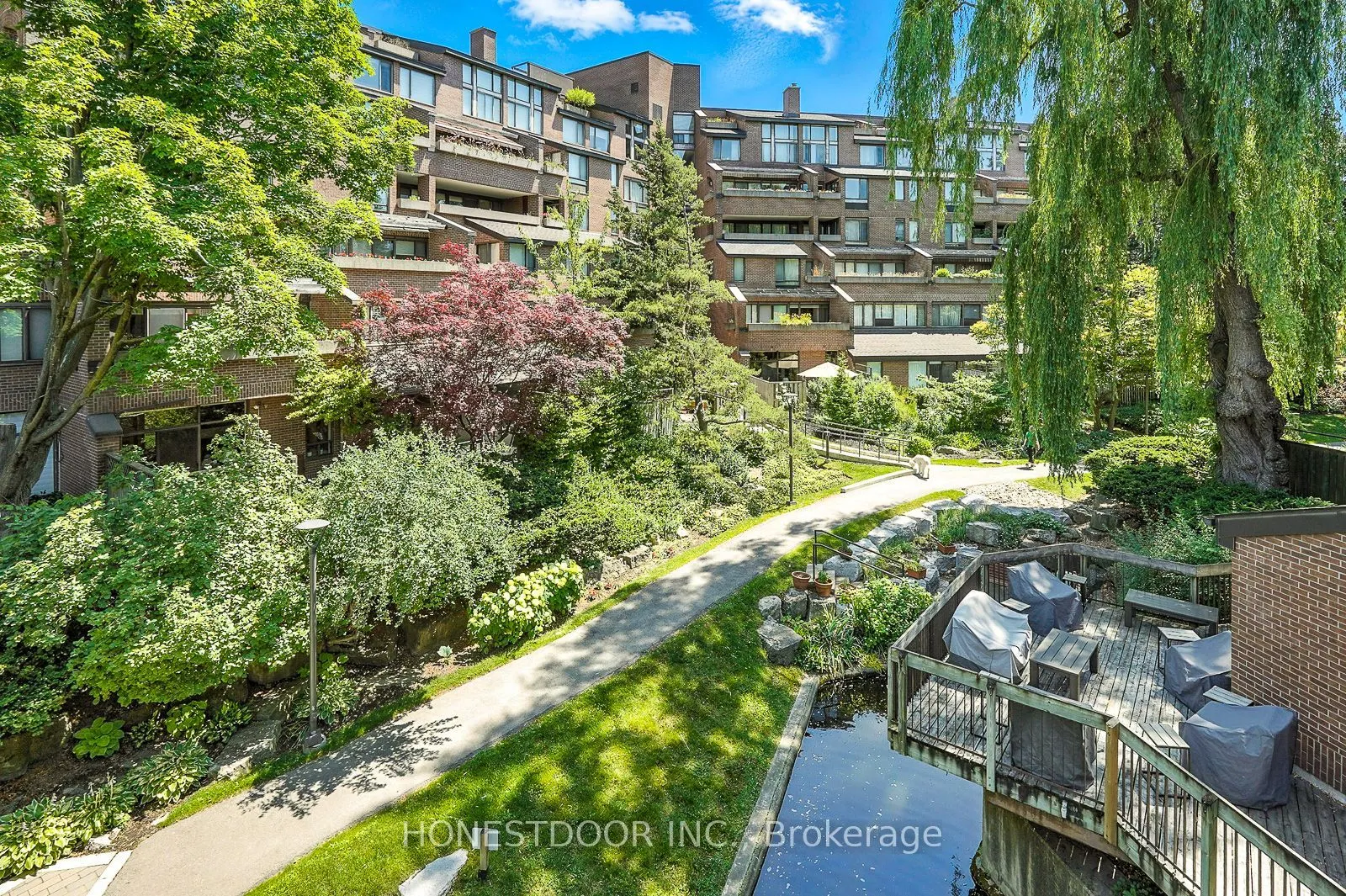 40 Sylvan Valleyway, #312