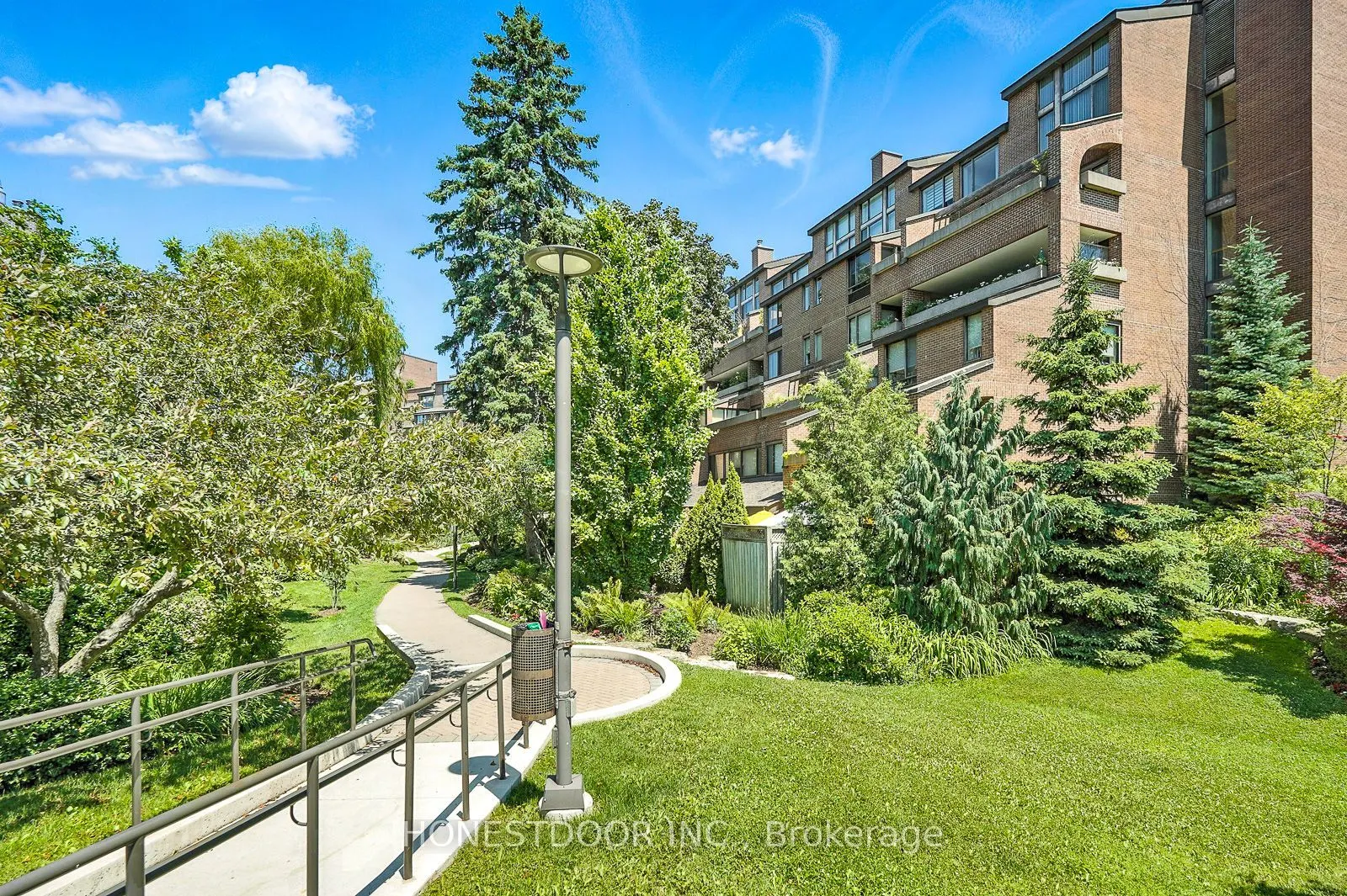 40 Sylvan Valleyway, #312