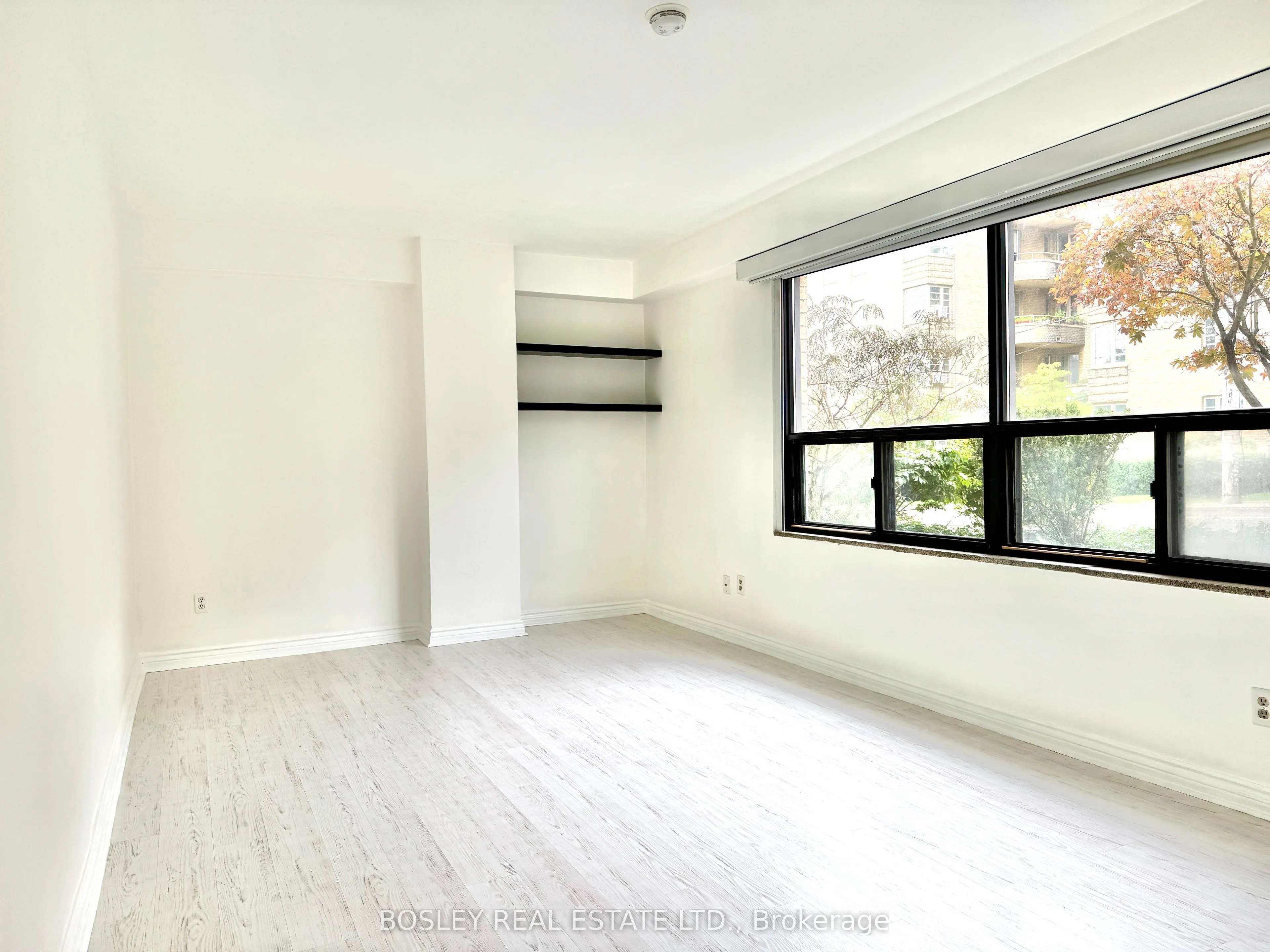 740 Eglinton Avenue W, #108