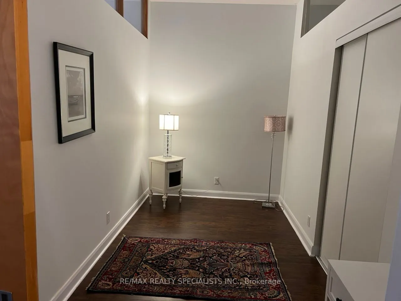 700 King Street W #519