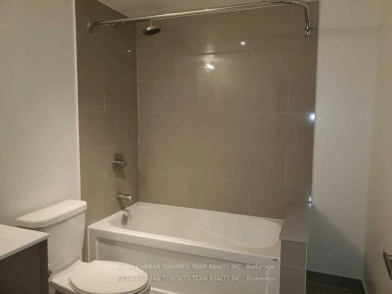 100 Harbour Street, #1409