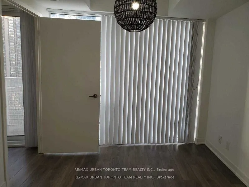 100 Harbour Street, #1409