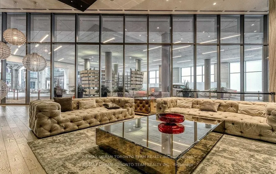 100 Harbour Street, #1409