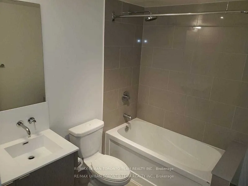 100 Harbour Street, #1409