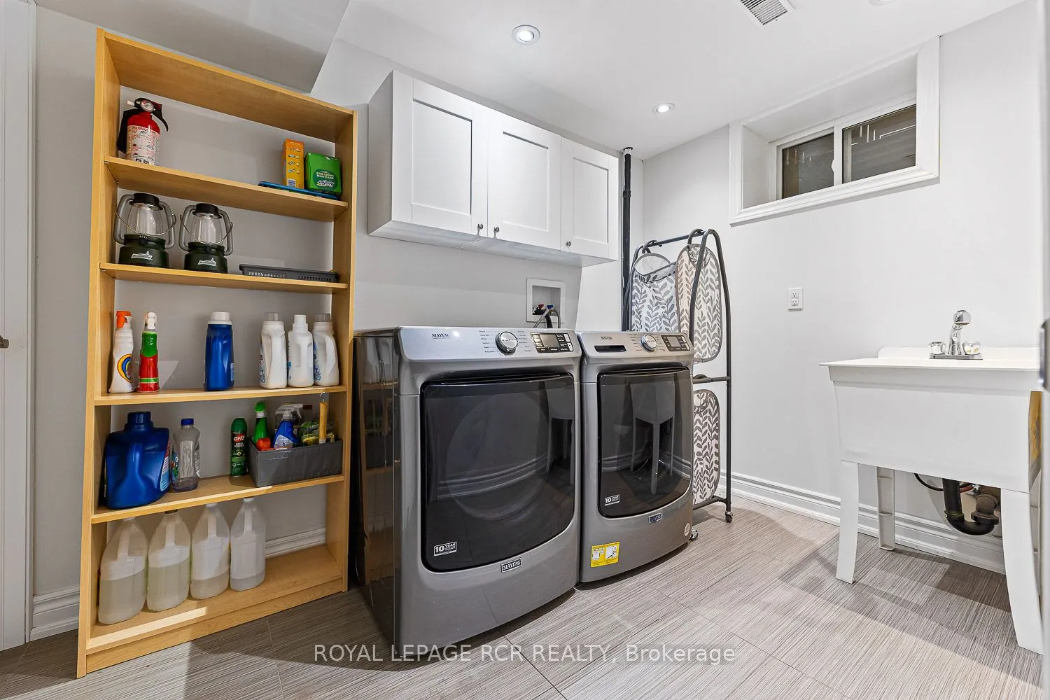 7 Annapearl Court