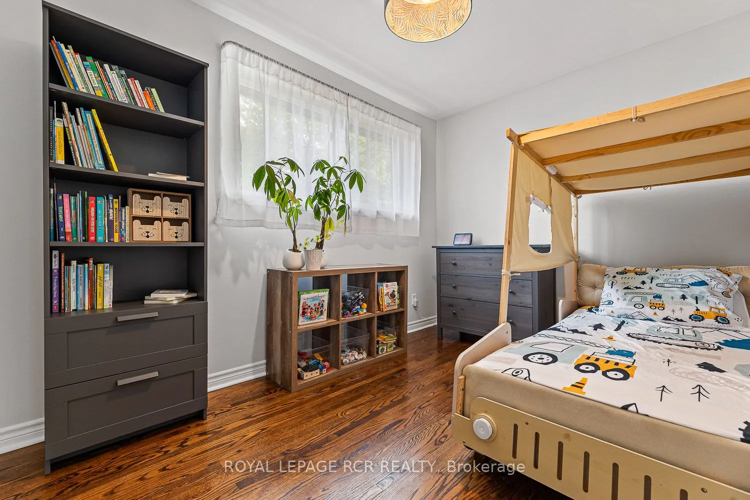 7 Annapearl Court