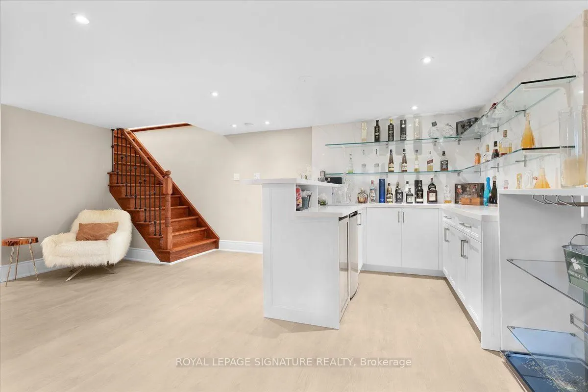1 Marshfield Court