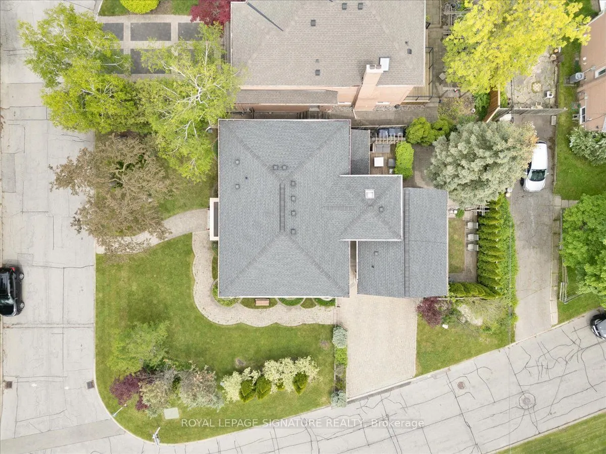 1 Marshfield Court