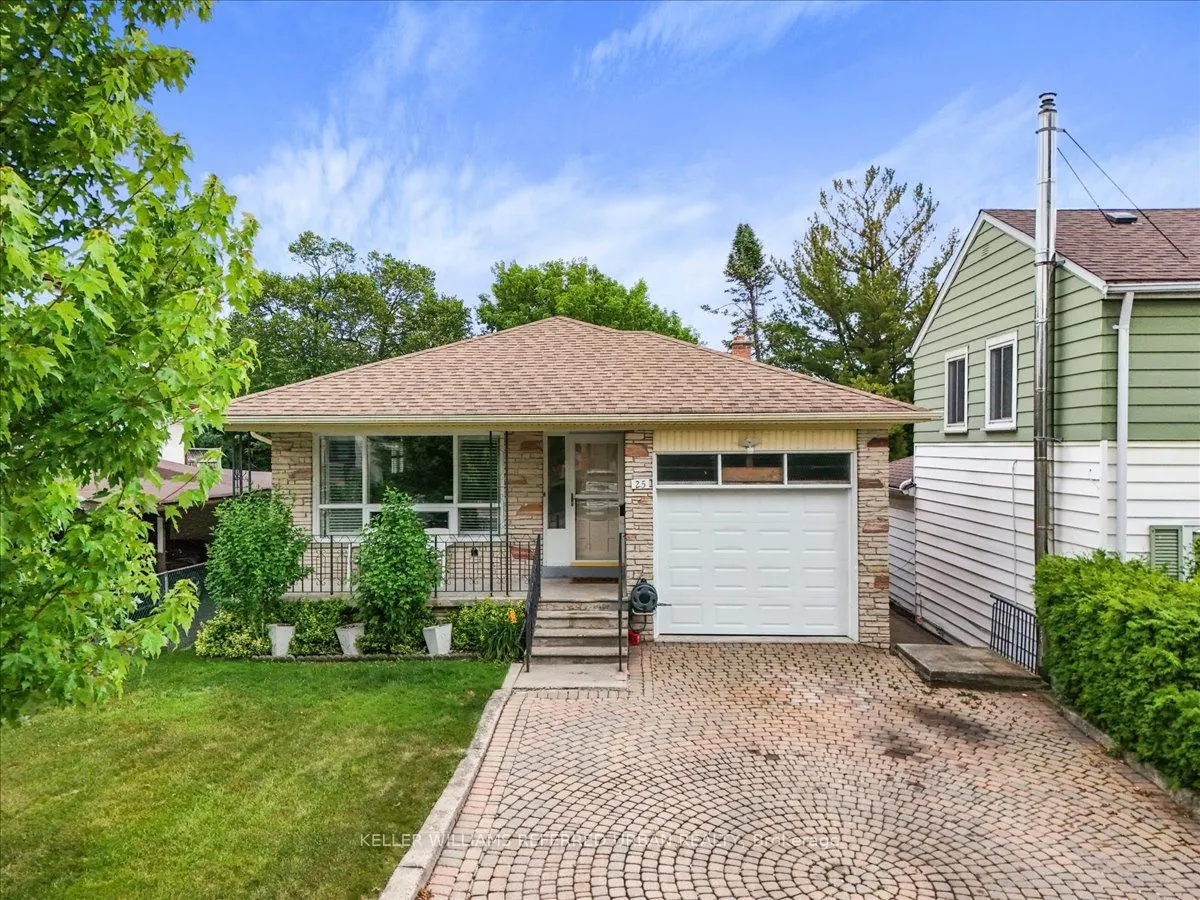 25 Farrell Avenue