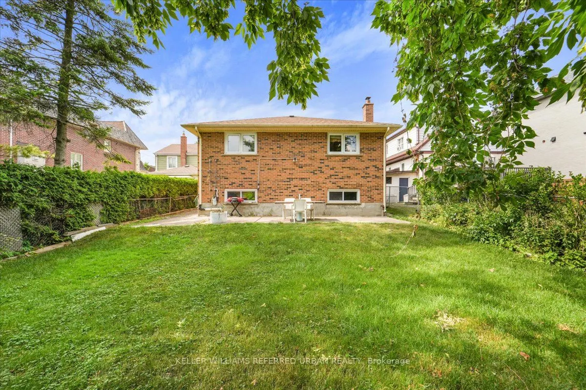 25 Farrell Avenue