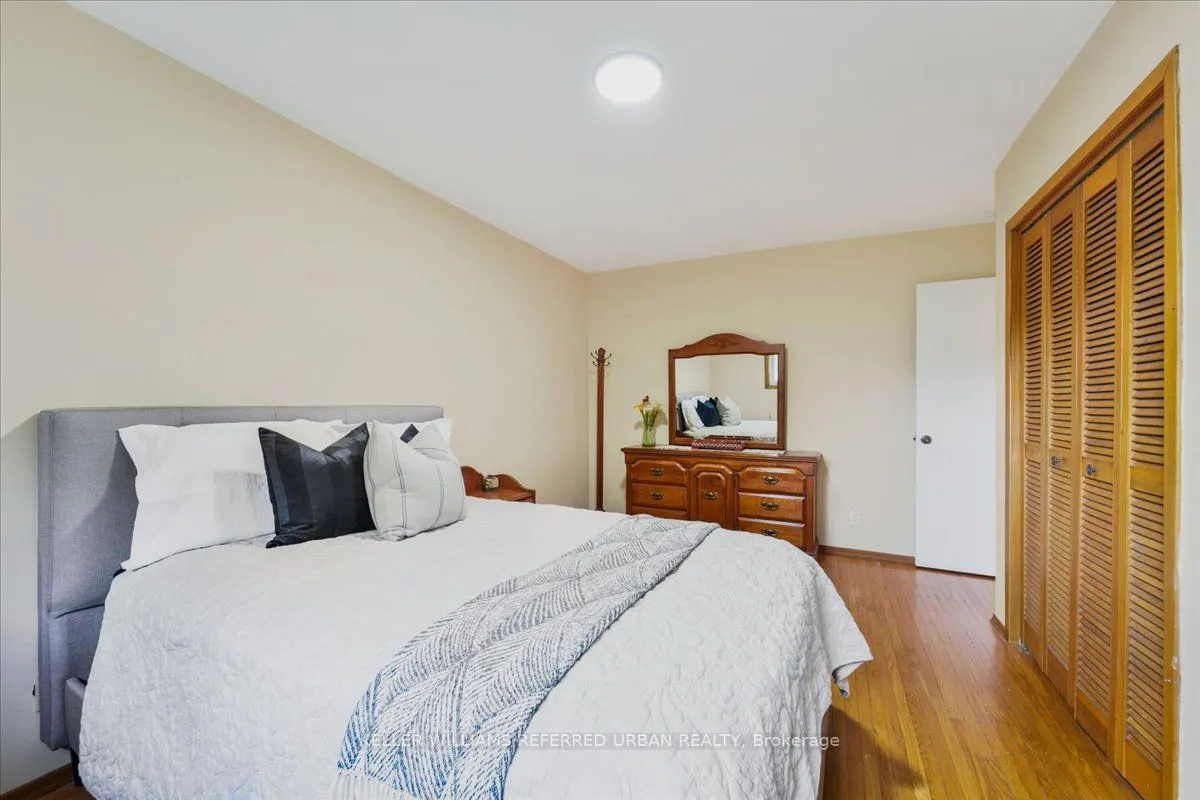 25 Farrell Avenue