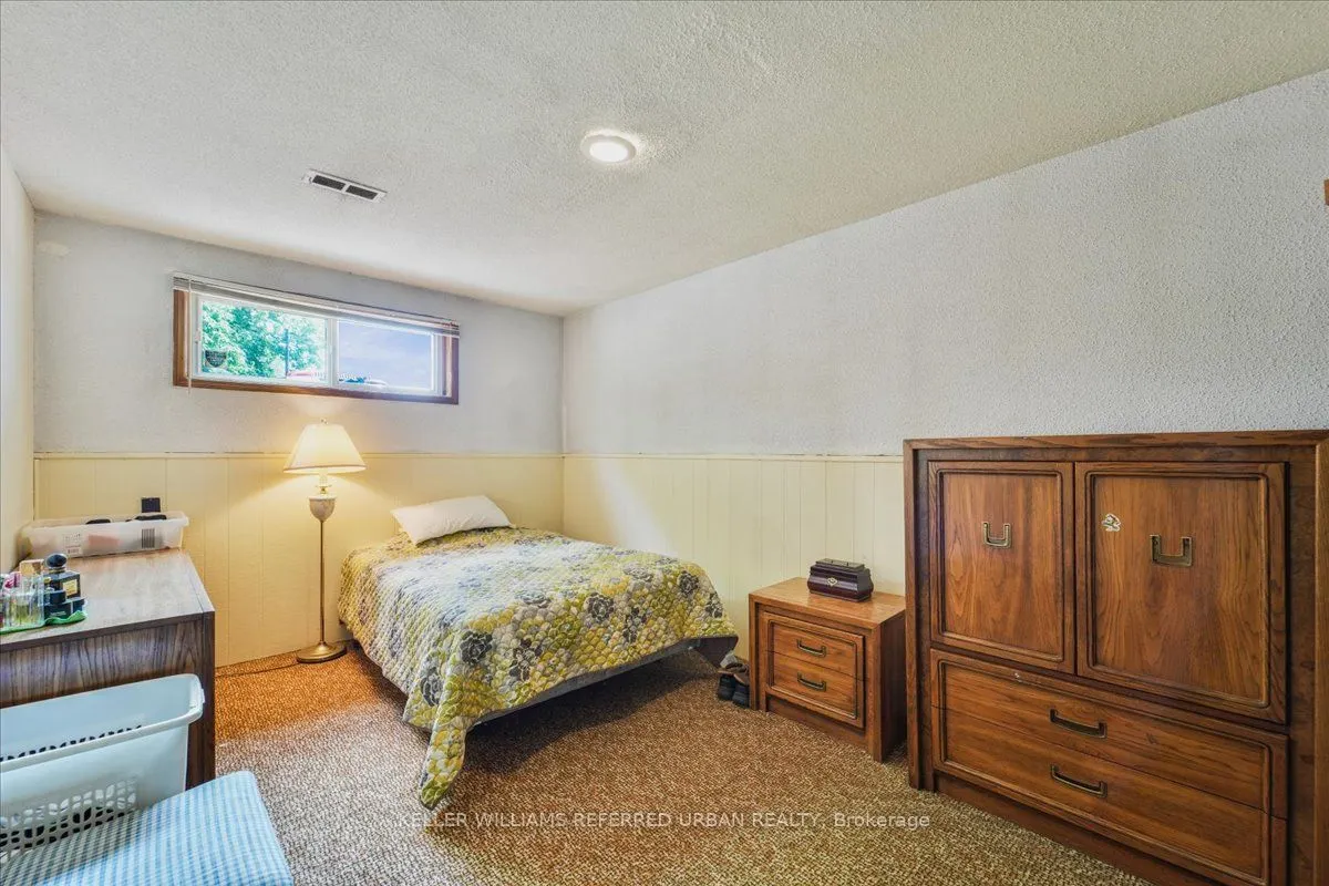 25 Farrell Avenue