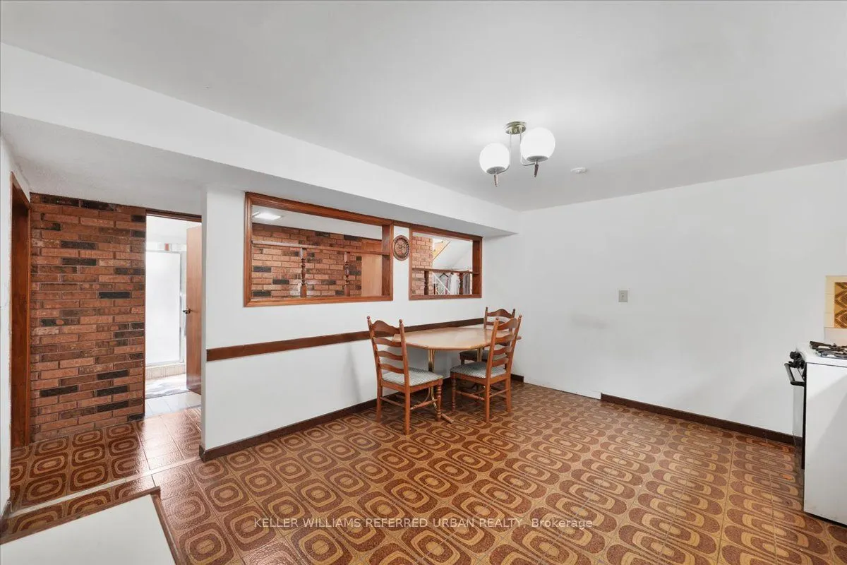 25 Farrell Avenue