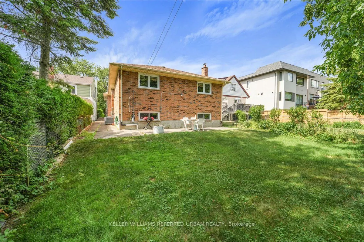25 Farrell Avenue