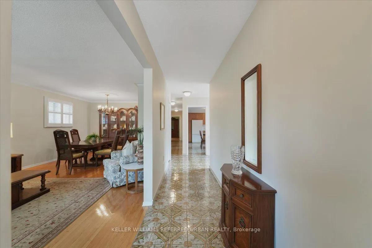 25 Farrell Avenue