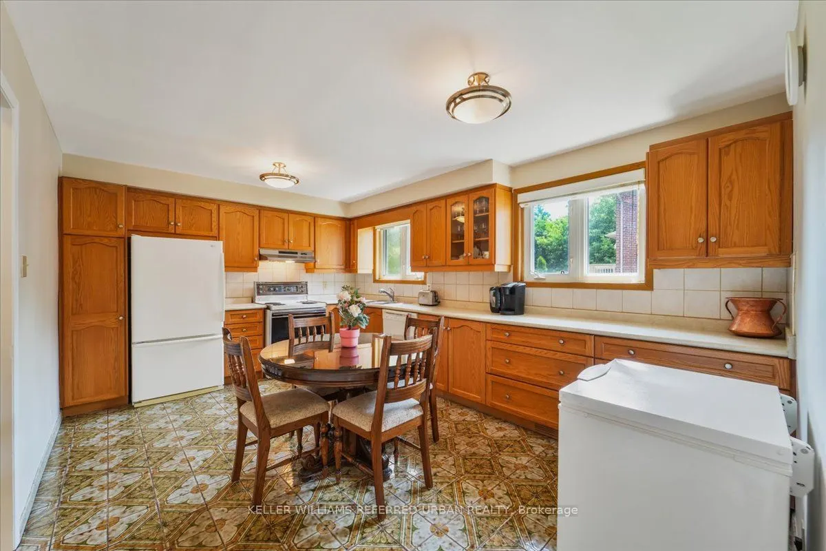 25 Farrell Avenue