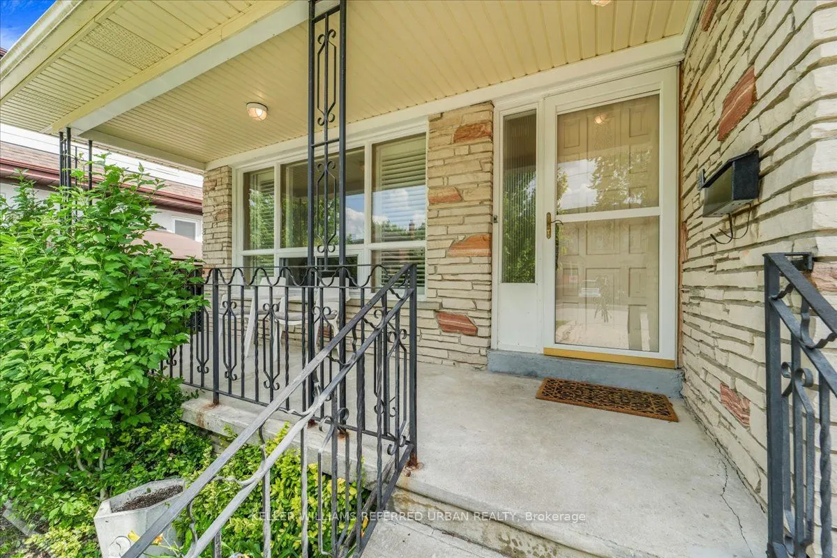 25 Farrell Avenue