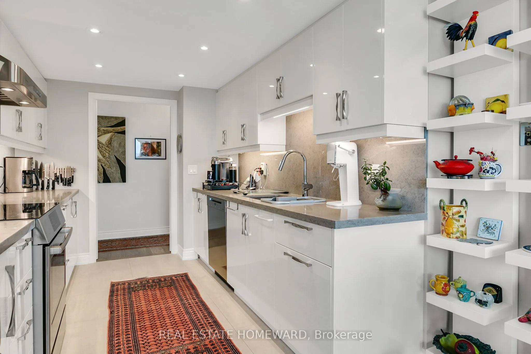 3 CONCORDE Place, #2603