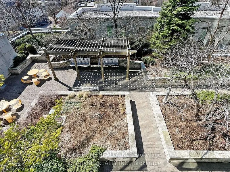 15 Greenview Avenue, #1804