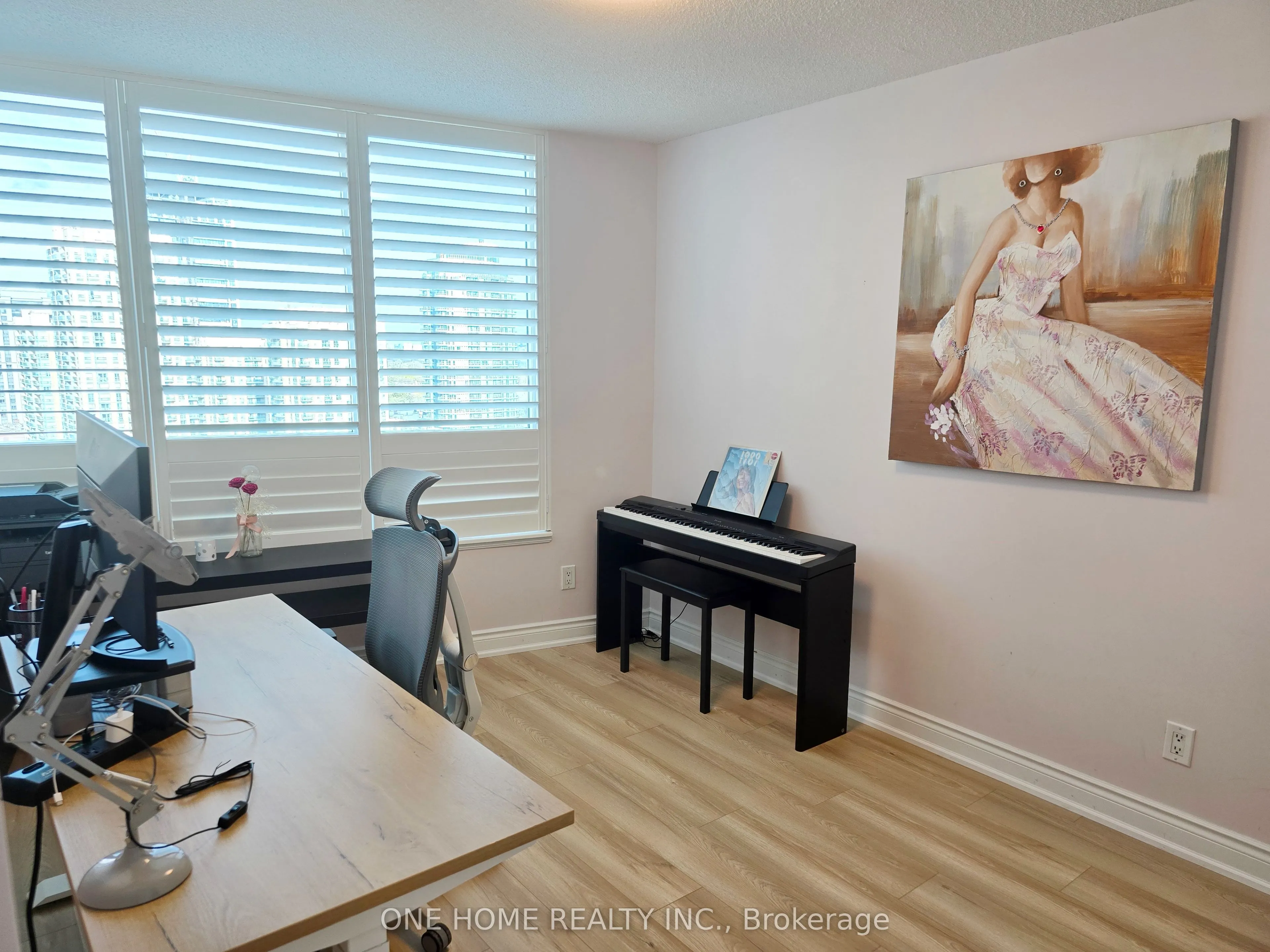 15 Greenview Avenue, #1804