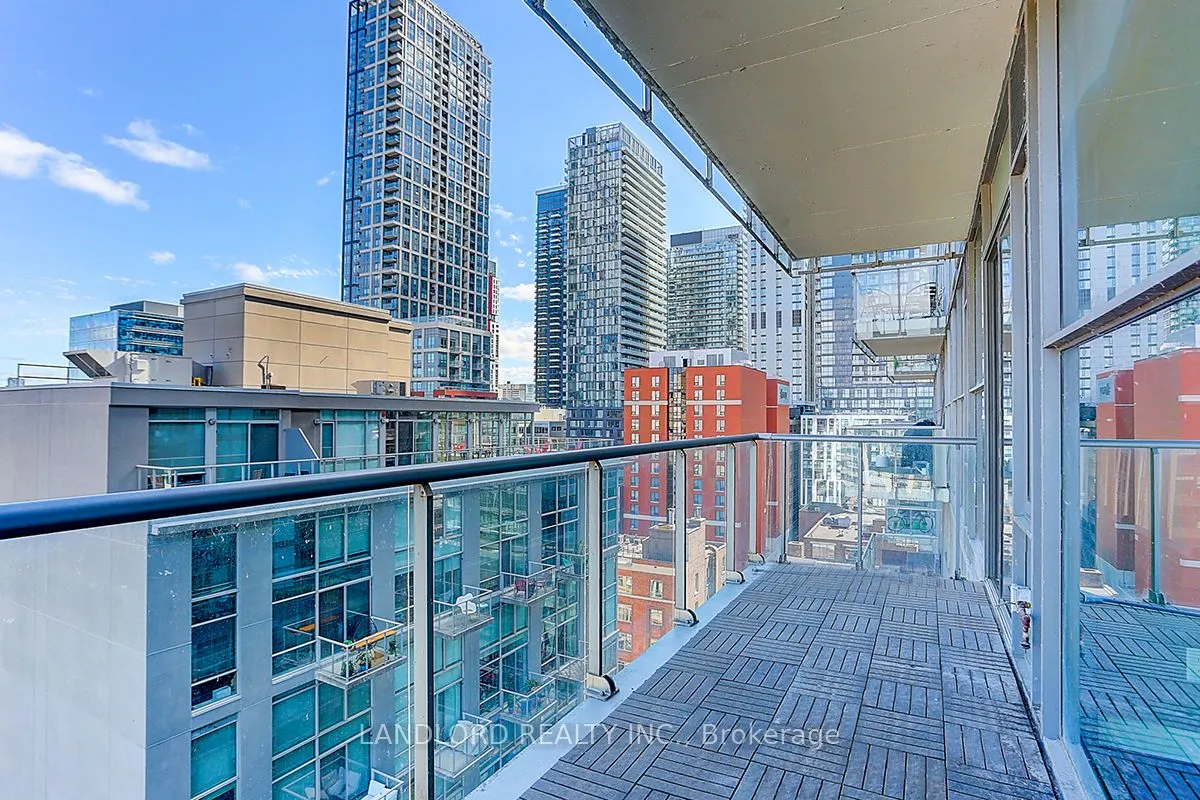 25 Oxley Street, #1302