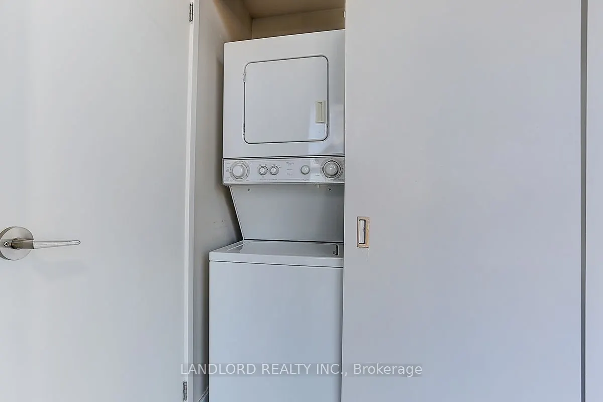 25 Oxley Street, #1302