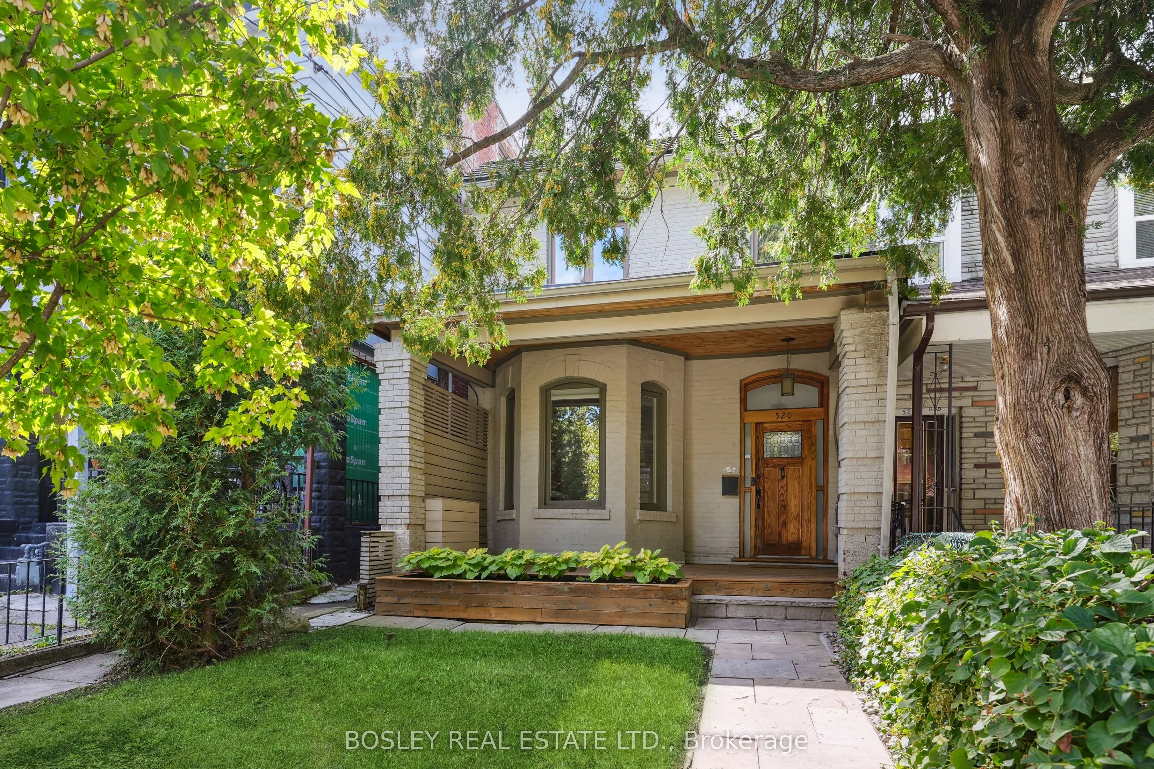 520 Manning Avenue