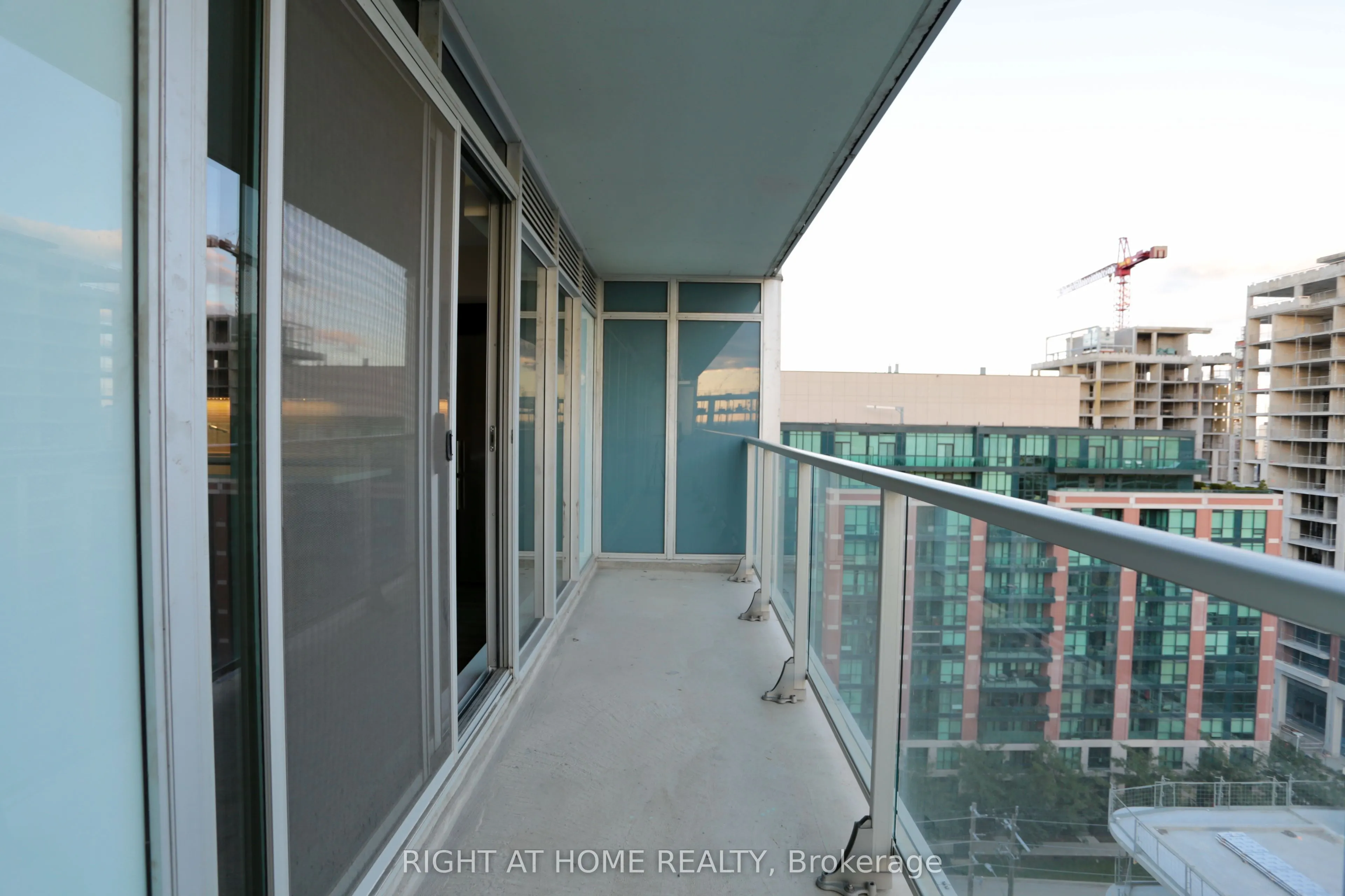 555 Wilson Avenue, #1208E
