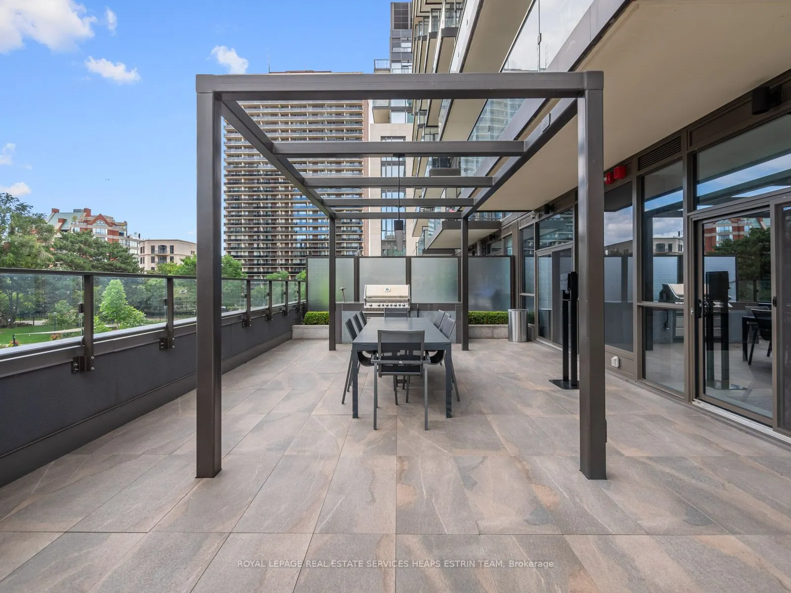 6 Jackes Avenue, #301