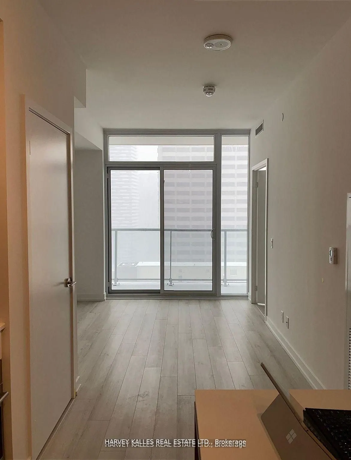 33 Helendale Avenue, #2409