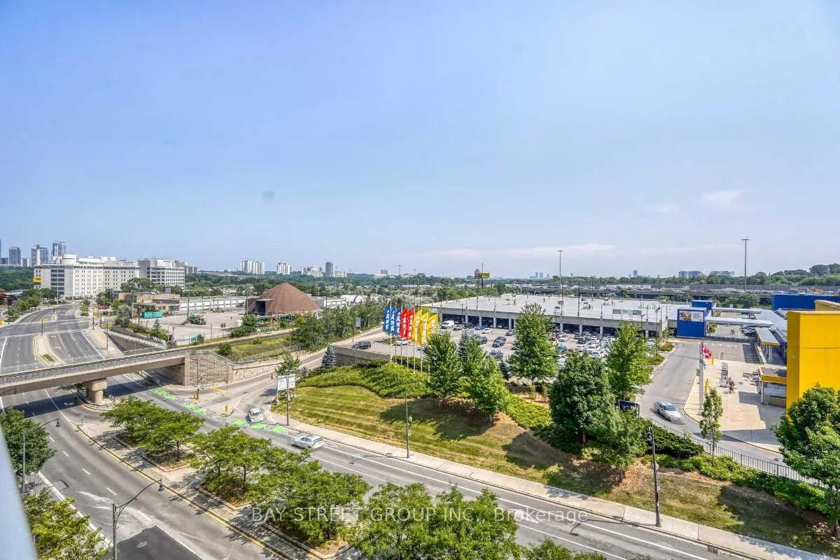 29 Singer Court, #512
