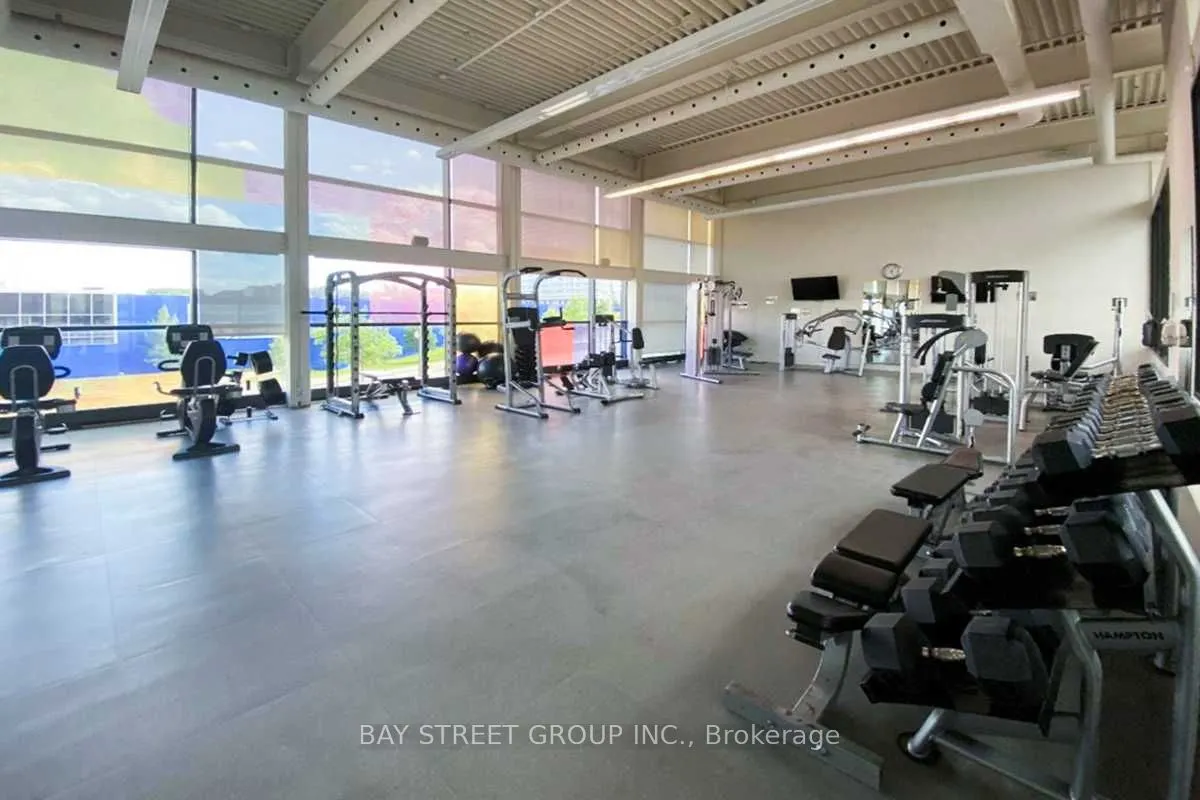 29 Singer Court, #512