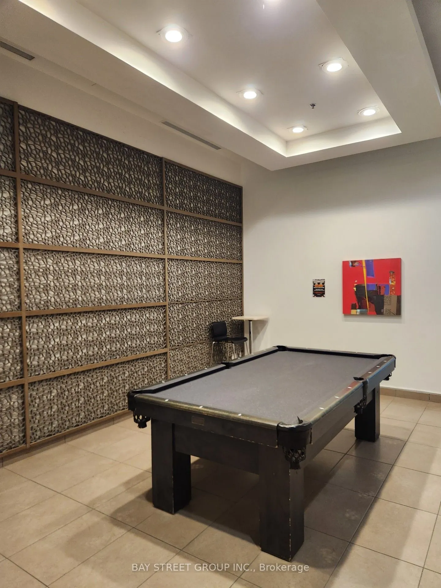 29 Singer Court, #512