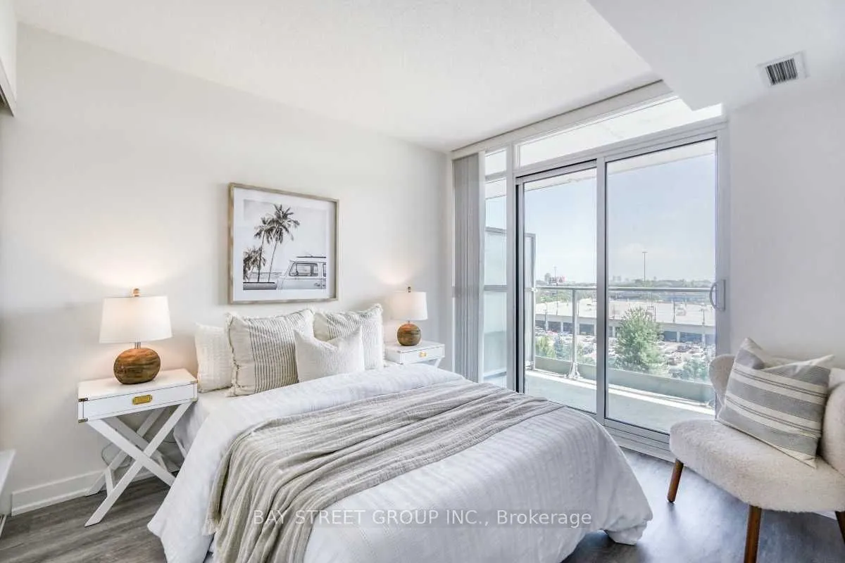 29 Singer Court, #512