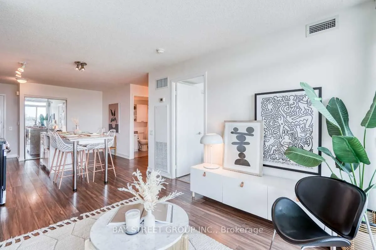 29 Singer Court, #512
