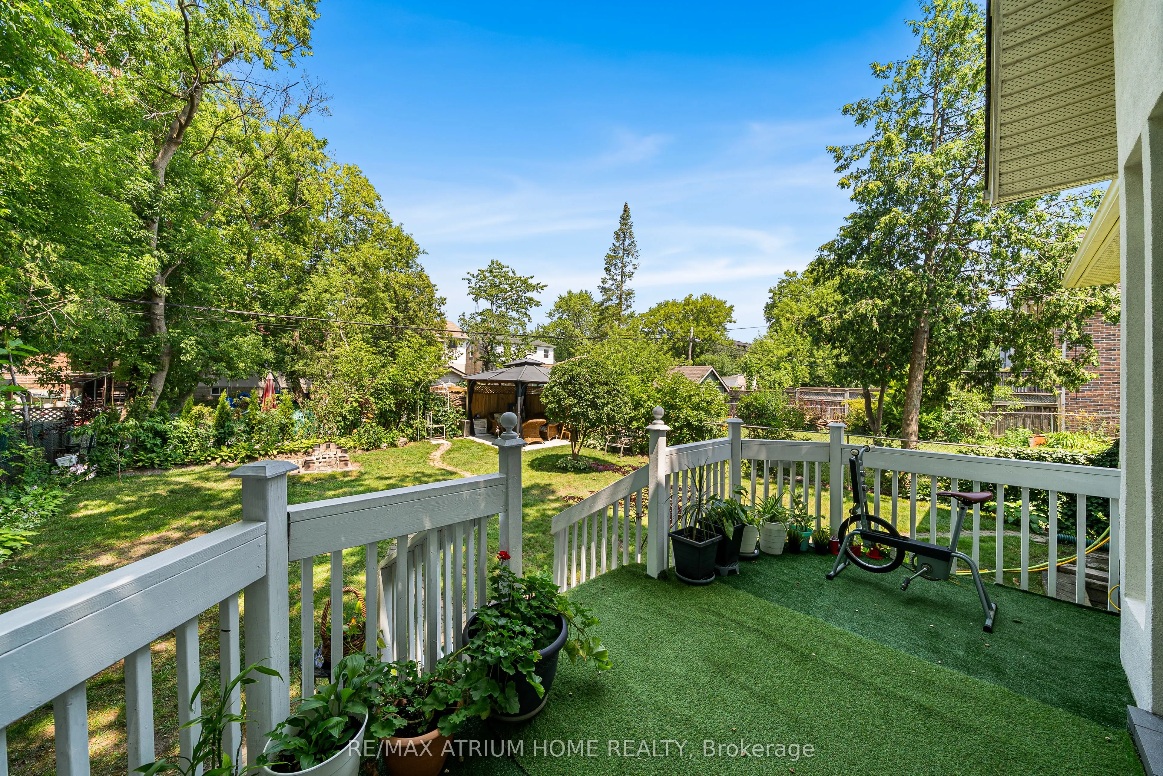 24 Abitibi Avenue